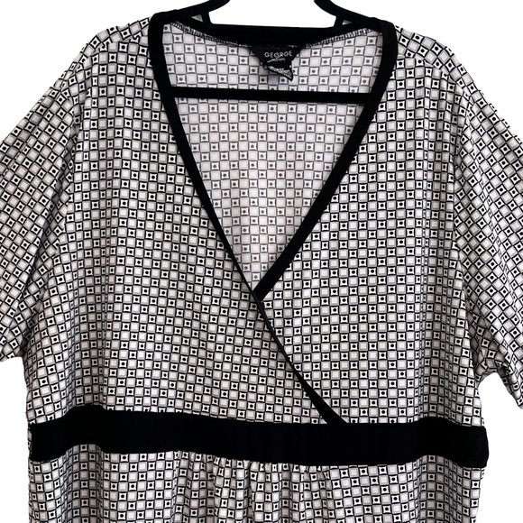 George Woman Black Gray Tunic Top Plus Size 4X - Picture 2 of 8